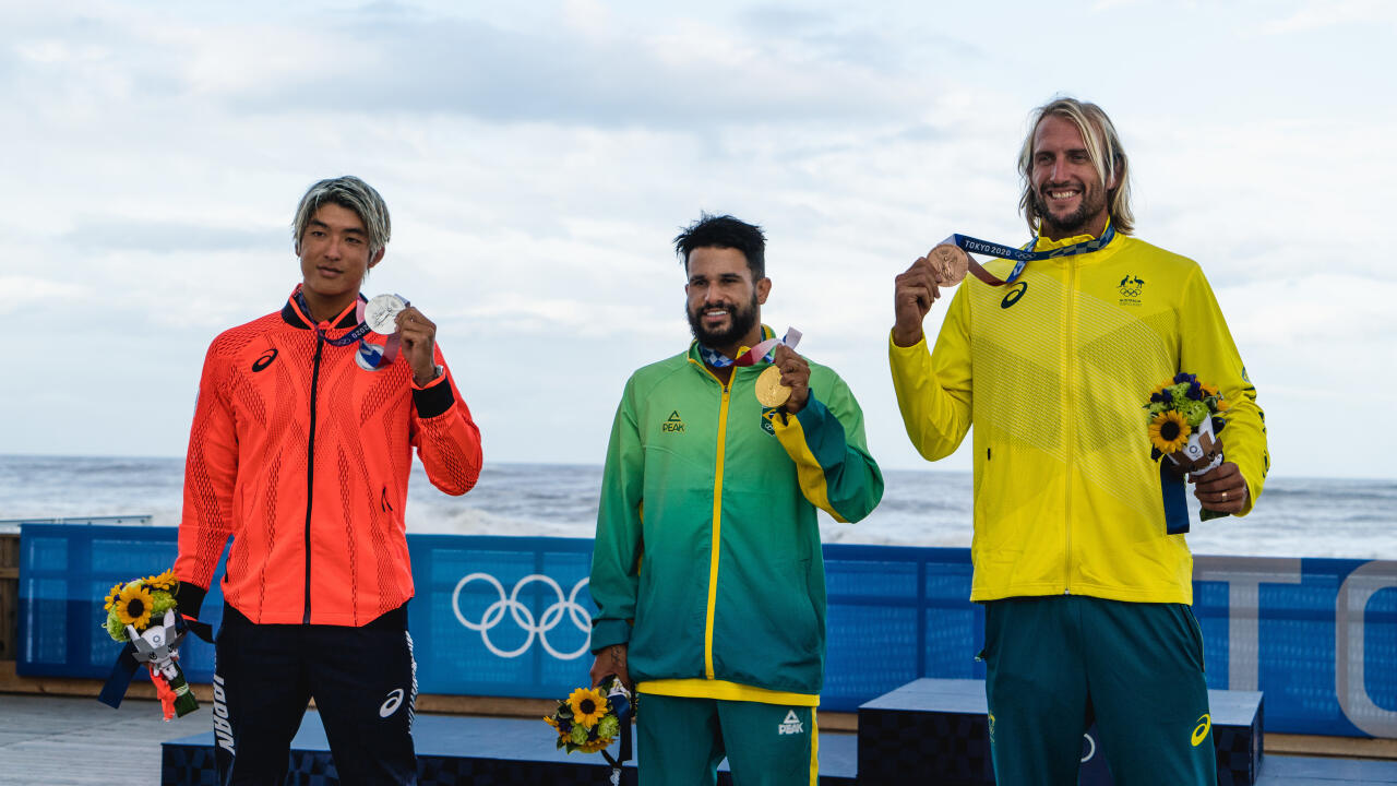 olympic surfers