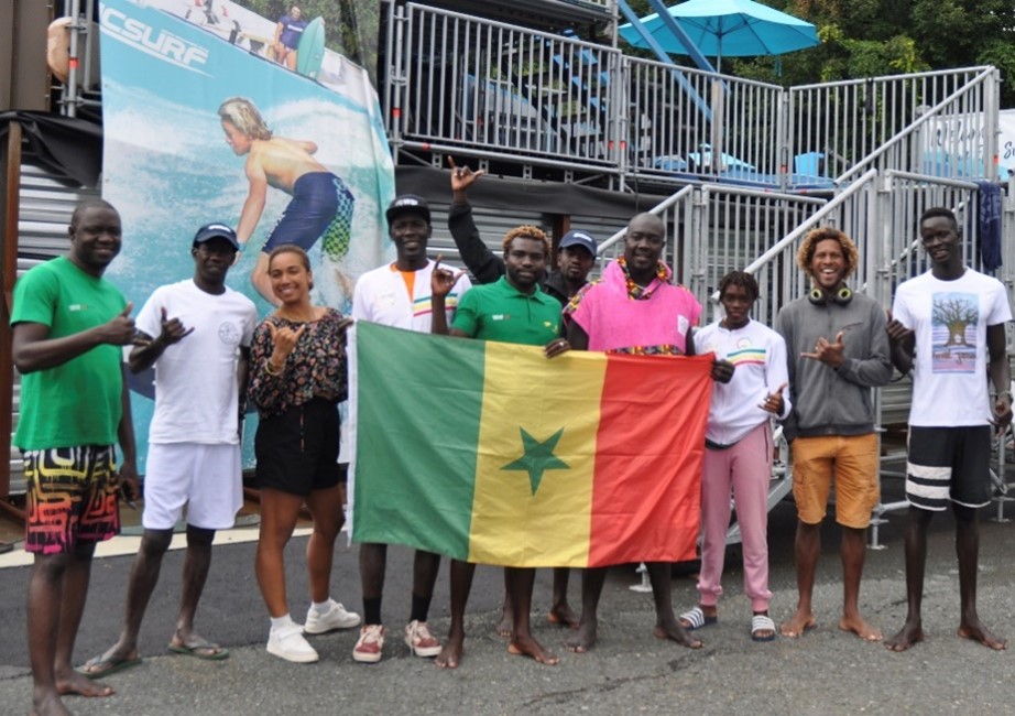 Senegal Surfing Federation in front of EpicSurf