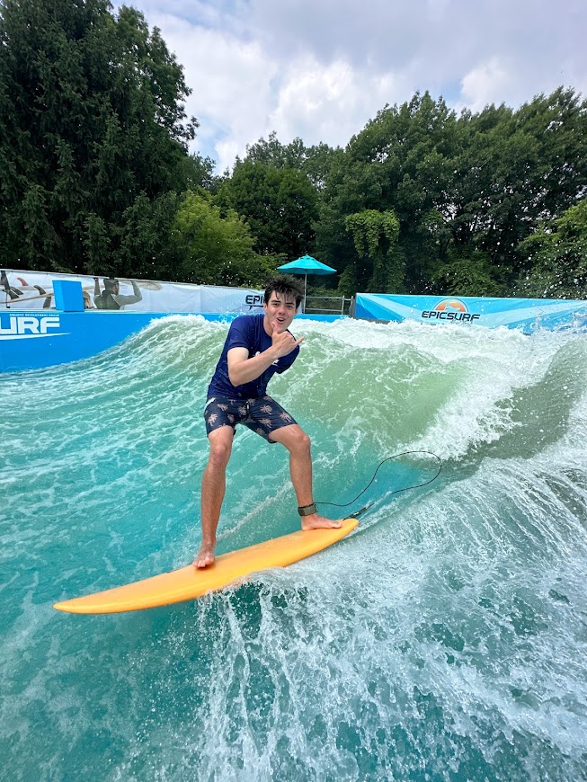 Alex Ojeda surfing EpicSurf